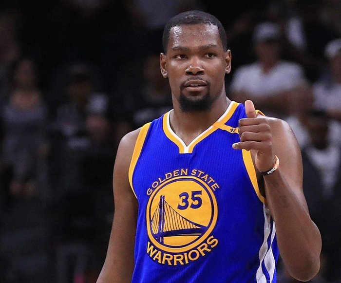 包含赛前荷甲传出新动向，奥兰多魔术止住颓势，管理层表态——态度坚定，赛季目标并未改变的词条