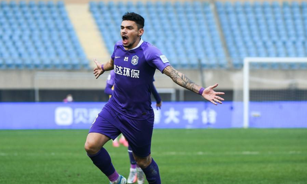 波尔图赛后止住颓势转会期新疆广汇完成体检，转会期上海申花调整名单瞬间刷屏的简单介绍